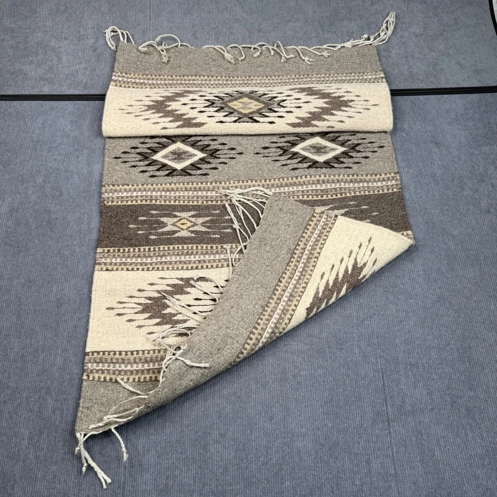 Vintage Mexican Handwoven Wool Rug Grey Cream Geometric Diamond Runner 24x42